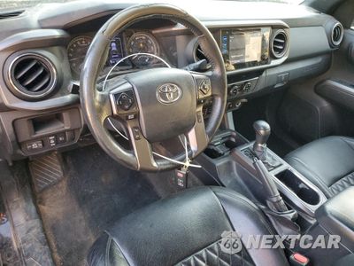 Zdjęcie 8 z 14 samochodu: 2018 TOYOTA TACOMA DOUBLE CAB VIN:3TMAZ5CN4JM059095 - miniatura