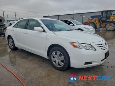 Czwarte zdjęcie samochodu z boku: 2009 TOYOTA CAMRY BASE VIN:4T1BE46K89U832875 - miniatura