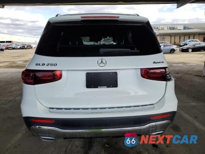 Zdjęcie 6 z 11 samochodu: 2025 MERCEDES-BENZ GLB 250 4MATIC VIN:W1N4M4HB5SW411535 - miniatura