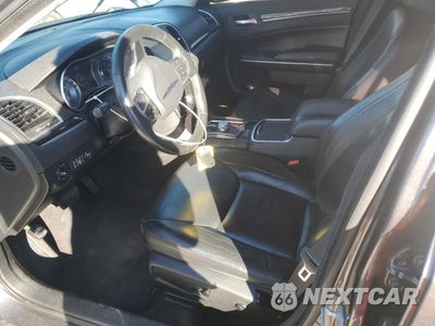 Zdjęcie 7 z 13 samochodu: 2016 CHRYSLER 300 LIMITED VIN:2C3CCARG4GH128777 - miniatura
