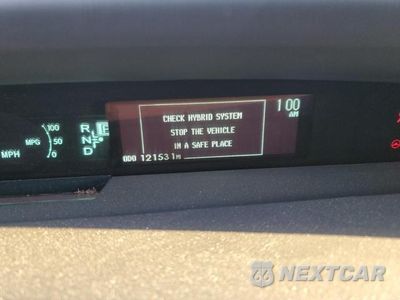 Zdjęcie 9 z 12 samochodu: 2013 TOYOTA PRIUS VIN:JTDKN3DU3D1632905 - miniatura