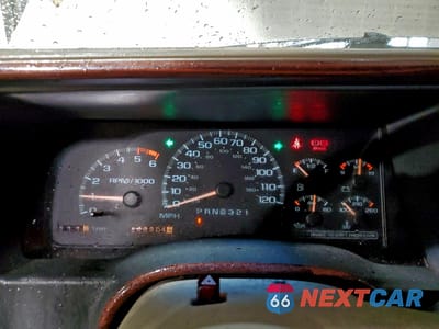 Zdjęcie 9 z 15 samochodu: 1999 CADILLAC ESCALADE VIN:1GYEK13R2XR418026 - miniatura