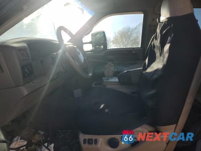 Zdjęcie 7 z 13 samochodu: 2000 FORD F350 SUPER DUTY VIN:1FTWW33F0YEB26836 - miniatura