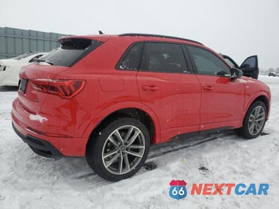 Trzecie zdjęcie samochodu z tyłu: 2024 AUDI Q3 PREMIUM S LINE 45 VIN:WA1DECF32R1151171 - miniatura