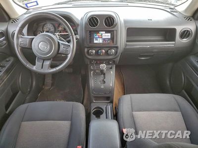 Zdjęcie 8 z 12 samochodu: 2015 JEEP PATRIOT VIN:1C4NJPFB1FD240860 - miniatura