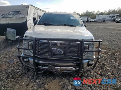 Piąte zdjęcie samochodu w środku: 2021 FORD F350 SUPER DUTY VIN:1FT8W3DT4MEC89674 - miniatura