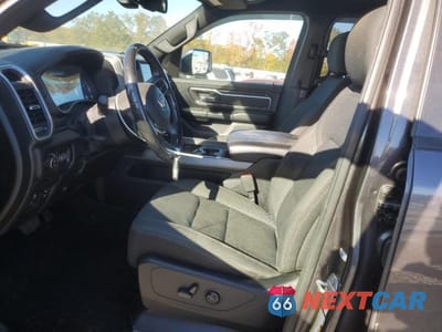 Zdjęcie 7 z 11 samochodu: 2019 RAM 1500 BIG HORN/LONE STAR VIN:1C6SRFBT5KN668771 - miniatura