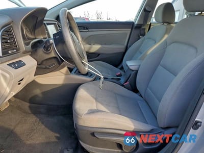 Zdjęcie 7 z 12 samochodu: 2018 HYUNDAI ELANTRA SEL VIN:5NPD84LF5JH252381 - miniatura