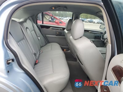 Zdjęcie 10 z 12 samochodu: 2006 LINCOLN TOWN CAR SIGNATURE VIN:1LNHM81V76Y620625 - miniatura