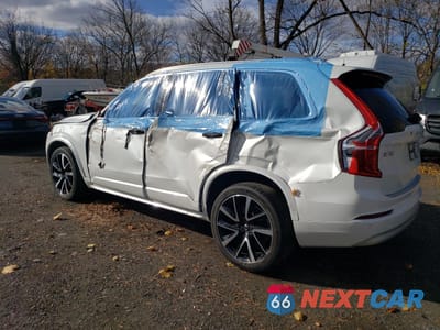 Drugie zdjęcie samochodu z przodu: 2022 VOLVO XC90 T6 MOMENTUM VIN:YV4A221K4N1809770 - miniatura