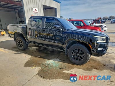 Czwarte zdjęcie samochodu z boku: 2023 NISSAN FRONTIER SV VIN:1N6ED1EJ6PN628785 - miniatura