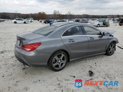 Trzecie zdjęcie samochodu z tyłu: 2014 MERCEDES-BENZ CLA 250 4MATIC VIN:WDDSJ4GBXEN076264 - miniatura
