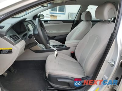 Zdjęcie 7 z 12 samochodu: 2016 HYUNDAI SONATA SE VIN:5NPE24AF5GH317473 - miniatura