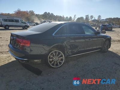 Trzecie zdjęcie samochodu z tyłu: 2012 AUDI A8 L QUATTRO VIN:WAURVAFD7CN011462 - miniatura