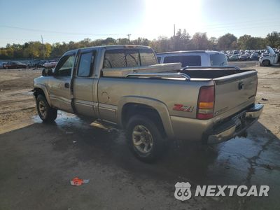 Drugie zdjęcie samochodu z przodu: 2000 CHEVROLET SILVERADO K1500 VIN:1GCEK19V7YE291941 - miniatura