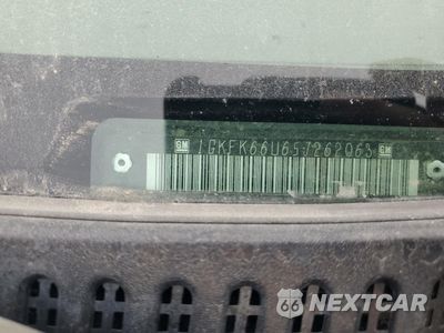 Zdjęcie 13 z 15 samochodu: 2005 GMC YUKON XL DENALI VIN:1GKFK66U65J262063 - miniatura
