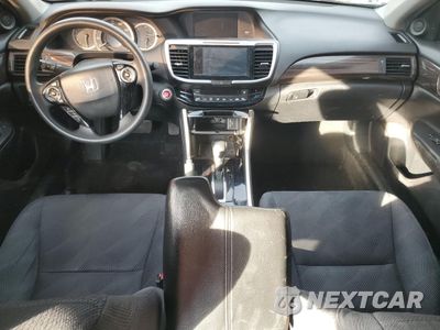Zdjęcie 8 z 14 samochodu: 2016 HONDA ACCORD EX VIN:1HGCR2F74GA076605 - miniatura
