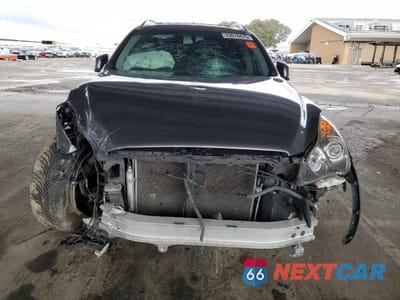 Piąte zdjęcie samochodu w środku: 2017 INFINITI QX50 VIN:JN1BJ0RR1HM406318 - miniatura