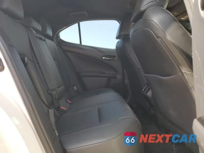Zdjęcie 11 z 13 samochodu: 2021 LEXUS UX 200 VIN:JTHX3JBH6M2041272 - miniatura