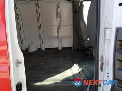 Zdjęcie 11 z 13 samochodu: 2019 CHEVROLET EXPRESS G2500 VIN:1GCWGBFG0K1261079 - miniatura