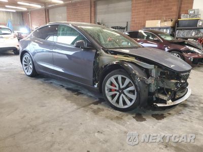 Czwarte zdjęcie samochodu z boku: 2021 TESLA MODEL 3 VIN:5YJ3E1EC2MF001665 - miniatura