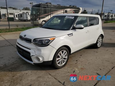 2018 KIA SOUL + KNDJP3A56J7529666 - główne zdjęcie licytacji z USA - miniatura