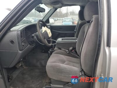 Zdjęcie 7 z 13 samochodu: 2006 CHEV SILVERADO VIN:1GCEC14X36Z257393 - miniatura