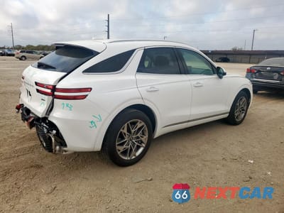 Trzecie zdjęcie samochodu z tyłu: 2025 GENESIS GV70 BASE VIN:KMUMADTB8SU183241 - miniatura