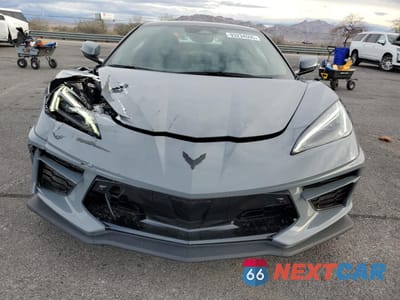 Piąte zdjęcie samochodu w środku: 2025 CHEVROLET CORVETTE STINGRAY 3LT VIN:1G1YC3D45S5108931 - miniatura