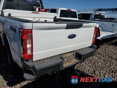 Zdjęcie 6 z 12 samochodu: 2024 FORD F350 SUPER DUTY VIN:1FT8W3BA3REE39007 - miniatura