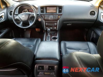 Zdjęcie 8 z 13 samochodu: 2013 NISSAN PATHFINDER S VIN:5N1AR2MMXDC617568 - miniatura