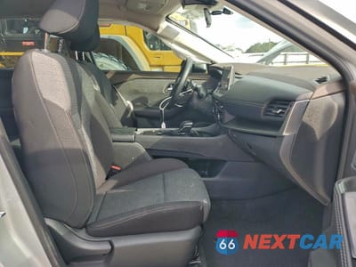 Zdjęcie 7 z 13 samochodu: 2023 NISSAN ROGUE SV VIN:5N1BT3BA4PC869597 - miniatura