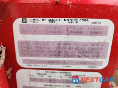 Zdjęcie 12 z 12 samochodu: 1986 CHEVROLET CORVETTE VIN:1G1YY6788G5902556 - miniatura