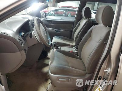 Zdjęcie 7 z 13 samochodu: 2009 TOYOTA SIENNA LE 7-PASSENGER VIN:5TDZK23C29S279268 - miniatura