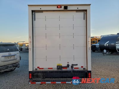 Zdjęcie 6 z 14 samochodu: 2023 CHEVROLET EXPRESS G3500 VIN:1GB0GSF74P1121750 - miniatura