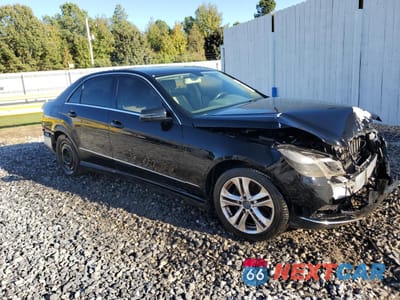 Czwarte zdjęcie samochodu z boku: 2011 MERCEDES-BENZ E 350 4MATIC VIN:WDDHF8HB7BA375134 - miniatura