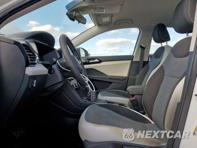 Zdjęcie 8 z 15 samochodu: 2025 VOLKSWAGEN TAOS S VIN:3VV5C7B23SM066466 - miniatura