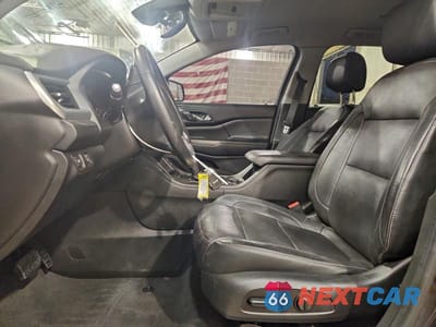 Zdjęcie 7 z 13 samochodu: 2017 GMC ACADIA SLT-2 VIN:1GKKNWLS4HZ282651 - miniatura