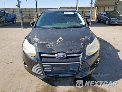 Piąte zdjęcie samochodu w środku: 2014 FORD FOCUS SE VIN:1FADP3F23EL239304 - miniatura
