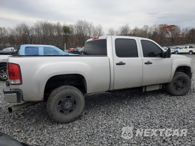 Trzecie zdjęcie samochodu z tyłu: 2014 GMC SIERRA K2500 HEAVY DUTY VIN:1GT12ZC8XEF191323 - miniatura