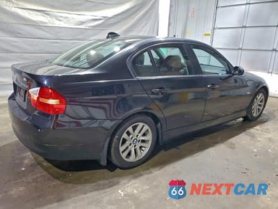 Trzecie zdjęcie samochodu z tyłu: 2007 BMW 328 XI VIN:WBAVC93577KX57157 - miniatura