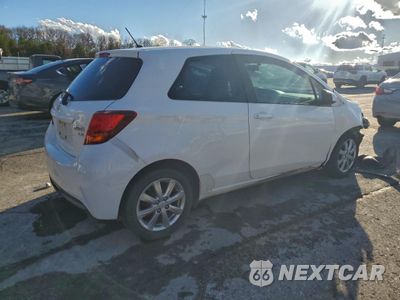Trzecie zdjęcie samochodu z tyłu: 2015 TOYOTA YARIS 3-DOOR LE VIN:VNKJTUD31FA035423 - miniatura