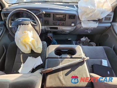 Zdjęcie 8 z 11 samochodu: 2003 FORD F250 SUPER DUTY VIN:1FTNW20F13EA14744 - miniatura