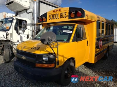 Drugie zdjęcie samochodu z przodu: 2011 CHEVROLET EXPRESS SCHOOL BUS VIN:1GB3G3BG6B1172913 - miniatura