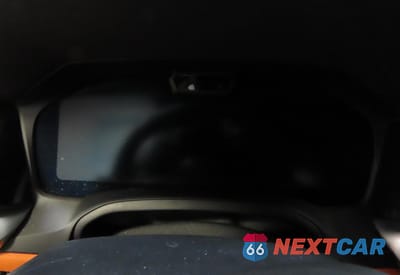 Zdjęcie 8 z 10 samochodu: 2021 BMW M3 COMPETITION VIN:WBS33AY01MFK86175 - miniatura
