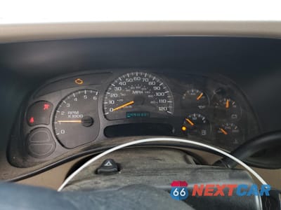 Zdjęcie 9 z 15 samochodu: 2004 CHEVROLET SUBURBAN C1500 VIN:1GNEC16T74J131499 - miniatura