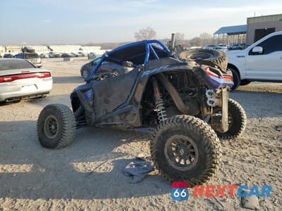 Trzecie zdjęcie samochodu z tyłu: 2019 POLARIS RZR XP TURBO S VIN:3NSVEL924KF783324 - miniatura