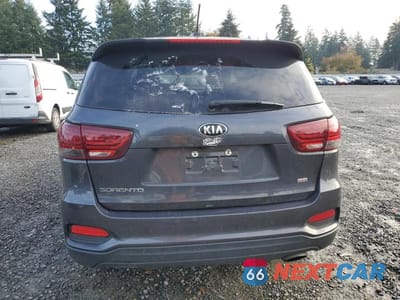 Zdjęcie 6 z 13 samochodu: 2019 KIA SORENTO L VIN:5XYPG4A34KG551992 - miniatura