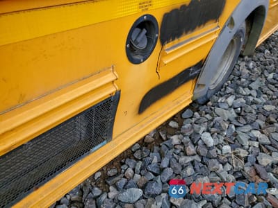 Zdjęcie 9 z 10 samochodu: 2012 CHEVROLET MICRO BIRD G3500 - SCHOOL BUS VIN:1GB3G3BG1C1137732 - miniatura