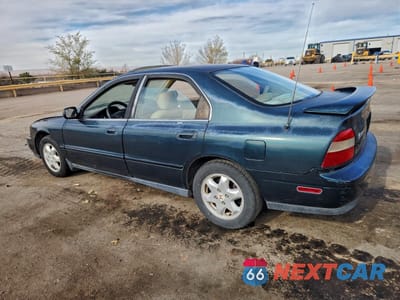 Drugie zdjęcie samochodu z przodu: 1995 HONDA ACCORD EX VIN:1HGCE6660SA012824 - miniatura